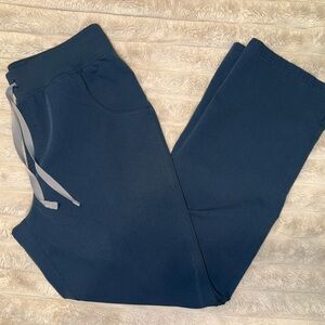 Women’s Figs. Medium